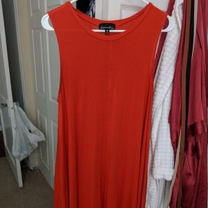 Red/orange dress